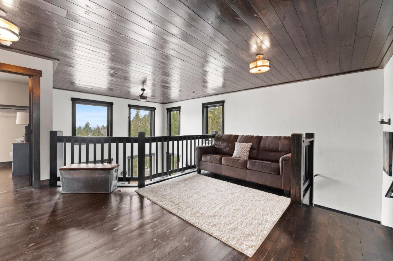Villa Whiskey Hills At Terry Peak Lead Esterno foto