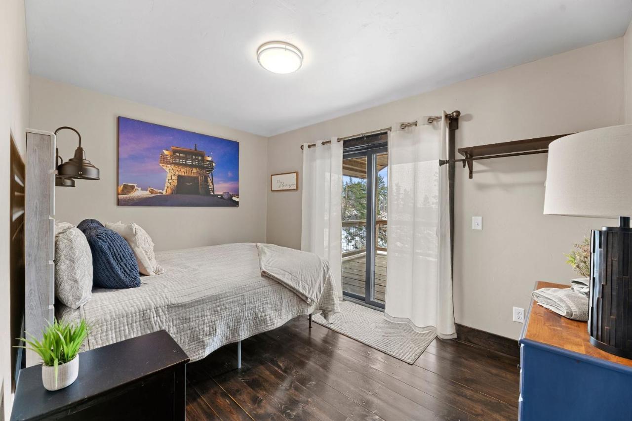 Villa Whiskey Hills At Terry Peak Lead Esterno foto